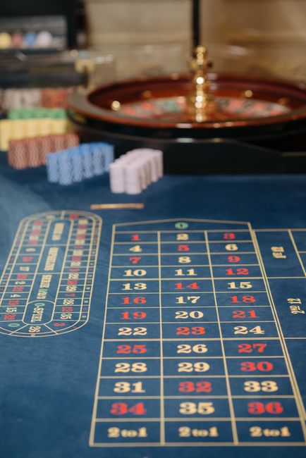 The House Always Wins? Rethinking Luck, Skill and Strategy in iGaming