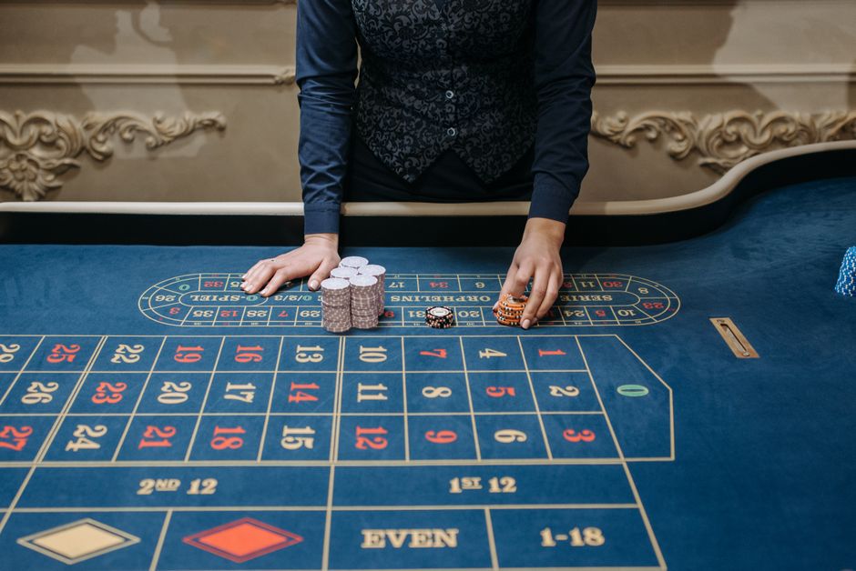 The House Always Wins? The Truth About RNGs and Casino Odds